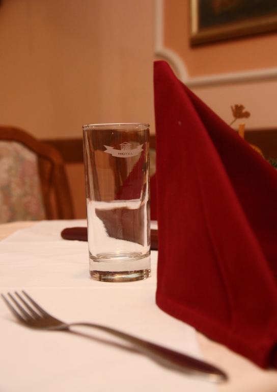 Garni Hotel Pbg Суботица Экстерьер фото